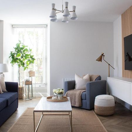 John Lewis Apartment Aberaeron Esterno foto