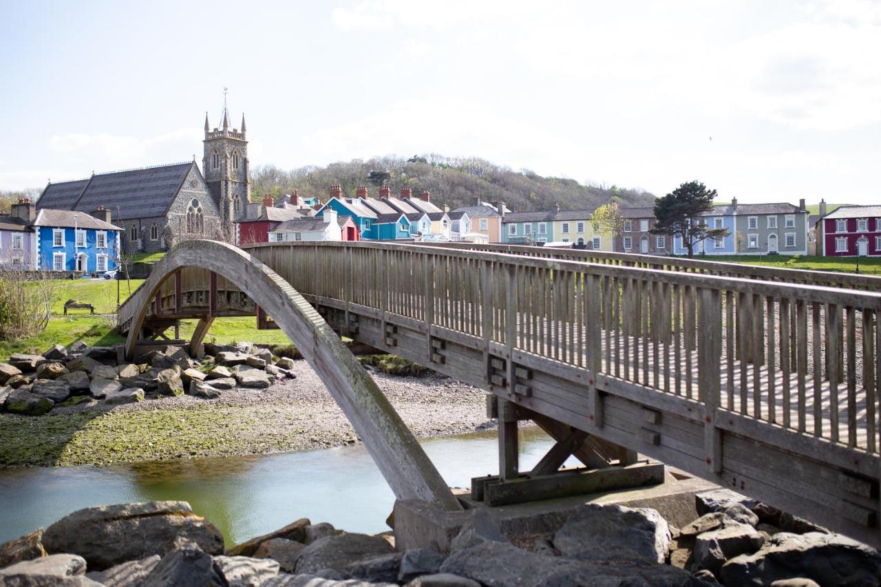 John Lewis Apartment Aberaeron Esterno foto